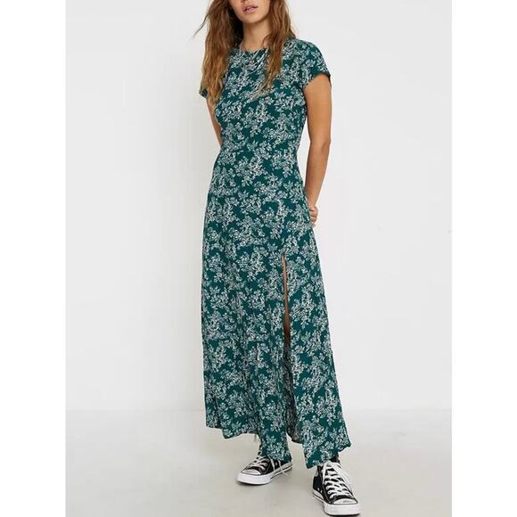 Urban Outfitters Dresses & Skirts - Urban Outfitters Lindsey Floral Open Back Toile Green Midi Dress Medium Coquette